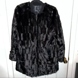 Forever 21 Black Faux Fur Jacket